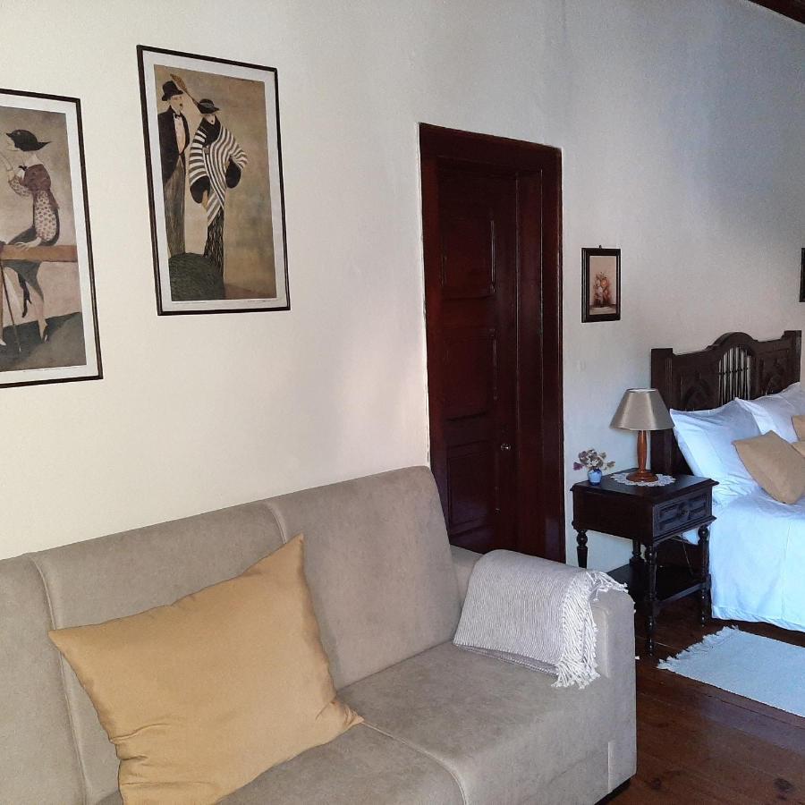 Casa Do Sr. Falcao Miranda do Corvo Bagian luar foto