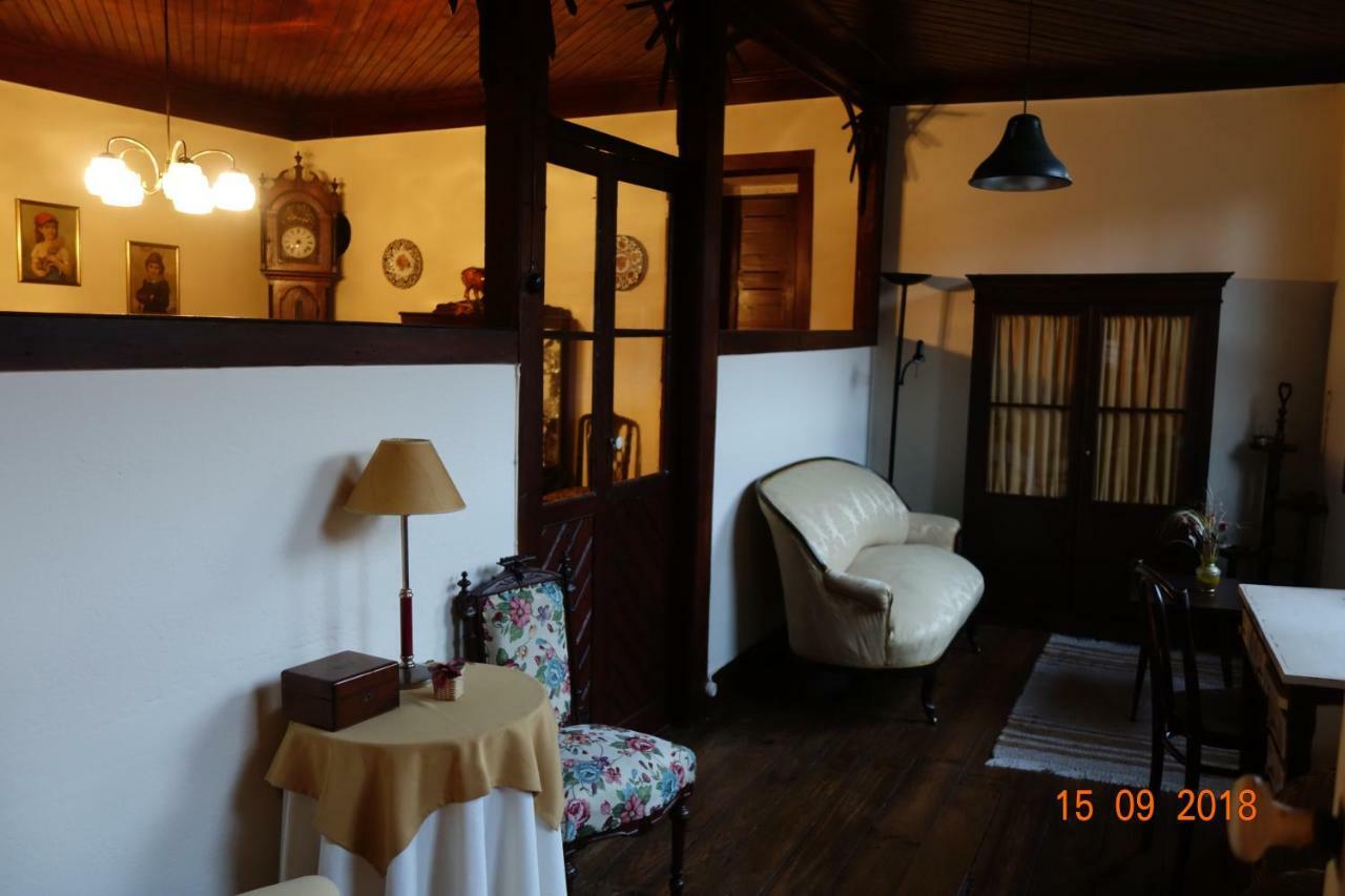 Casa Do Sr. Falcao Miranda do Corvo Bagian luar foto